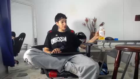 zack online show from January 17, 2025, 8:33 pm