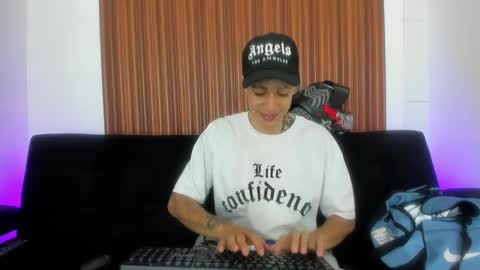 zack online show from February 20, 2025, 8:58 pm