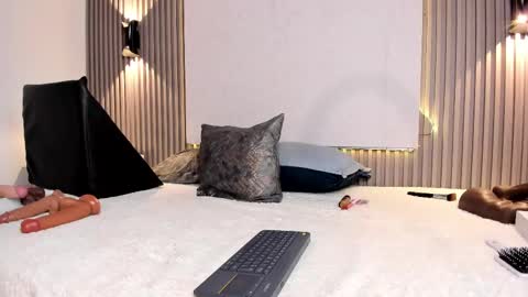 zafira online show from February 20, 2025, 6:24 pm