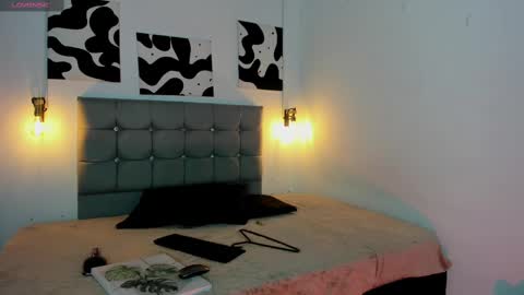 zafira and zyo online show from February 10, 2025, 3:46 am
