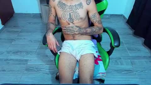 BiG Zafiro online show from April 1, 2026, 1:41 pm