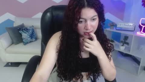 Zahira  online show from November 17, 2025, 5:30 pm