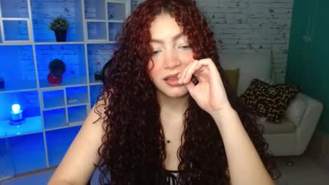 Zahira  online show from March 17, 2026, 6:33 pm