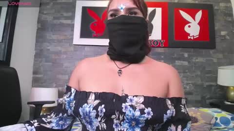 Zahra online show from February 10, 2026, 7:40 pm