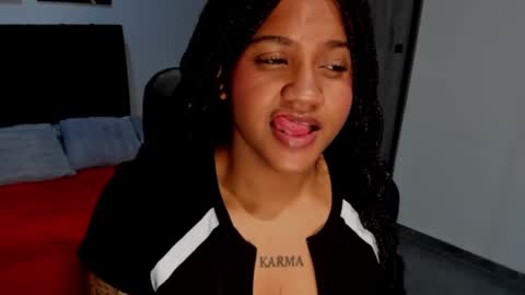 Snapshot of zahra_rose chatting on September 30, 2025, 8:25 pm zahra_rose online show from September 30, 2025, 8:25 pm