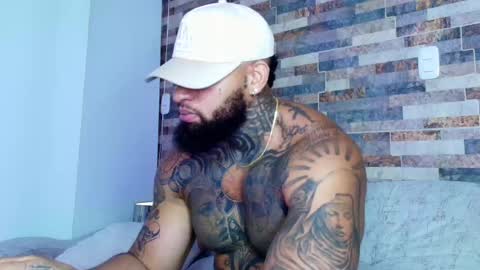 INSTAGRAM yormanfit7 online show from September 23, 2025, 1:41 am