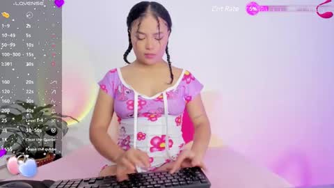 Snapshot of zaira_montero chatting on December 17, 2024, 6:02 am Zaira  online show from December 17, 2024, 6:02 am