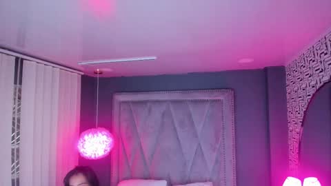 zaira_vera online show from September 16, 2025, 7:59 pm