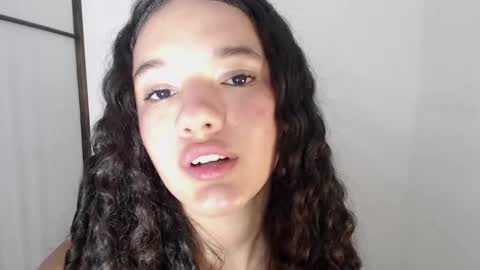 Zaira Pussy extreme online show from October 15, 2025, 4:29 pm