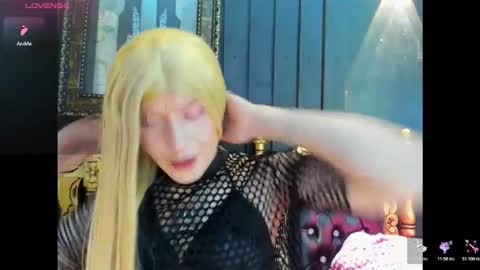 Megan online show from May 7, 2026, 3:34 am