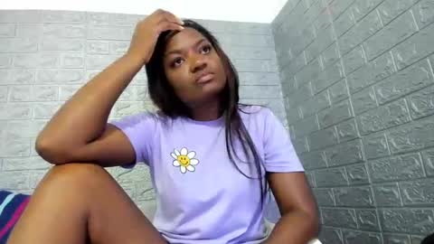 Zamara   online show from November 3, 2025, 10:53 pm