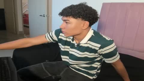 Snapshot of zammcito_ chatting on December 8, 2024, 10:03 pm zamm online show from December 8, 2024, 10:03 pm