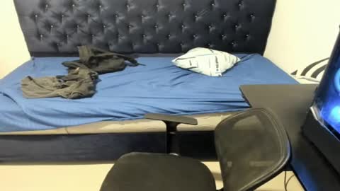 Snapshot of zammcito_ chatting on December 15, 2024, 6:29 am zamm online show from December 15, 2024, 6:29 am