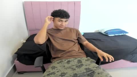 Snapshot of zammcito_ chatting on January 2, 2025, 9:39 pm zamm online show from January 2, 2025, 9:39 pm