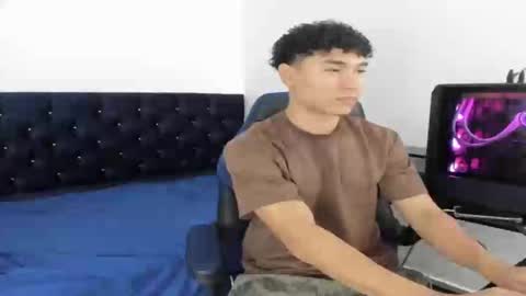 Snapshot of zammcito_ chatting on January 7, 2025, 2:10 am zamm online show from January 7, 2025, 2:10 am