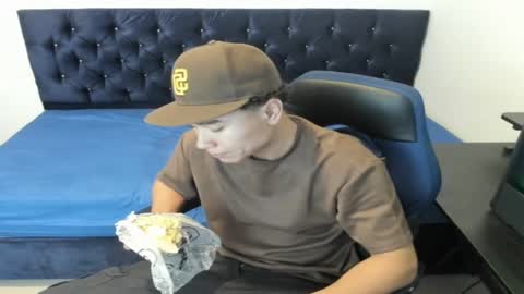 Snapshot of zammcito_ chatting on January 18, 2025, 4:04 am zamm online show from January 18, 2025, 4:04 am