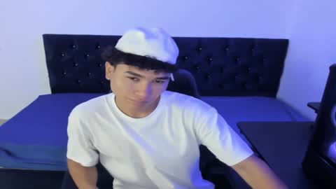 Snapshot of zammcito_ chatting on January 23, 2025, 2:23 am zamm online show from January 23, 2025, 2:23 am