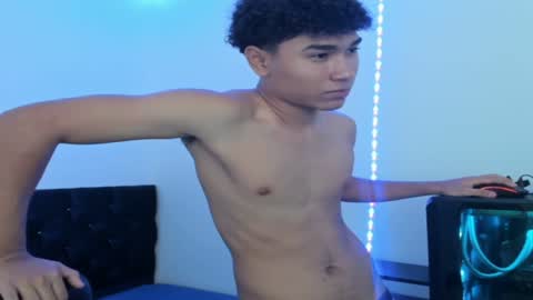 Snapshot of zammcito_ chatting on January 23, 2025, 12:41 pm zamm online show from January 23, 2025, 12:41 pm