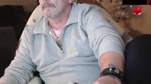 zander007 online show from March 12, 2025, 3:51 pm