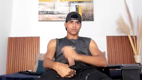 Zander online show from October 30, 2025, 1:34 pm