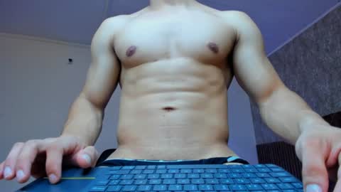 Snapshot of zander_walker chatting on June 22, 2026, 3:25 am Zander online show from June 22, 2026, 3:25 am
