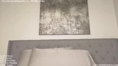 Zander Sparks online show from November 17, 2025, 11:10 pm