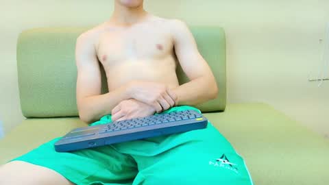 Snapshot of zane_evans chatting on March 30, 2026, 1:01 pm zane online show from March 30, 2026, 1:01 pm