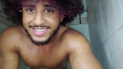 Zane Lux online show from May 9, 2026, 1:33 am