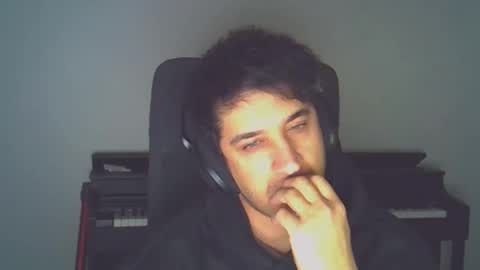 zaneygee1995 online show from September 30, 2025, 1:38 pm