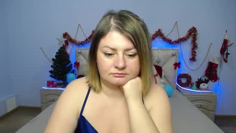 zannadreil online show from January 10, 2025, 1:10 am