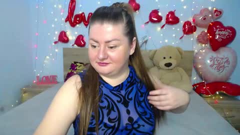 zannadreil online show from February 5, 2025, 7:10 pm