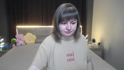 zannadreil online show from October 12, 2025, 6:18 pm