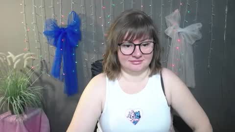 zannadreil online show from December 5, 2025, 7:32 pm