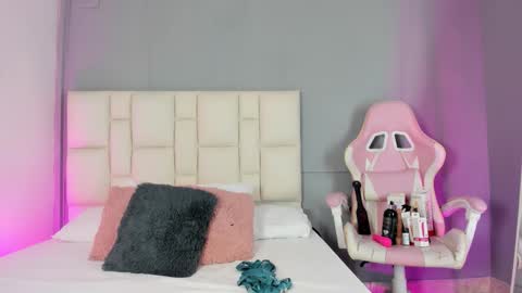 zaphiro__sky online show from March 21, 2026, 8:52 am