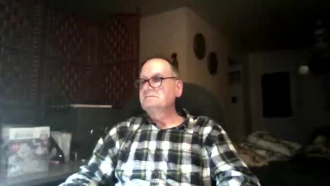 zapper1958 online show from April 15, 2026, 1:34 am