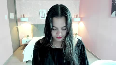 Snapshot of zara__sweet chatting on January 6, 2025, 12:13 pm Zara Sweet online show from January 6, 2025, 12:13 pm