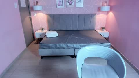 Snapshot of zara__sweet chatting on January 24, 2025, 12:20 pm Zara Sweet online show from January 24, 2025, 12:20 pm