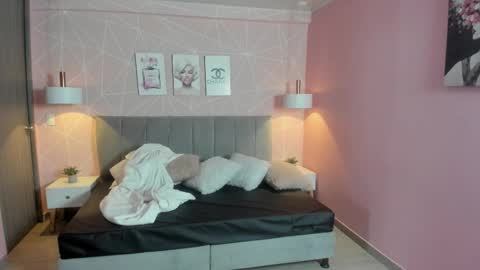 Snapshot of zara__sweet chatting on October 16, 2025, 1:34 pm Zara Sweet online show from October 16, 2025, 1:34 pm