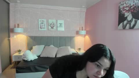 Snapshot of zara__sweet chatting on October 27, 2025, 1:26 pm Zara Sweet online show from October 27, 2025, 1:26 pm
