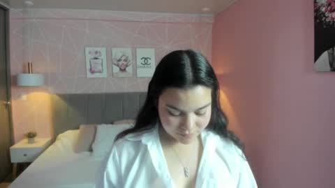 Zara Sweet  online show from March 3, 2026, 1:28 pm