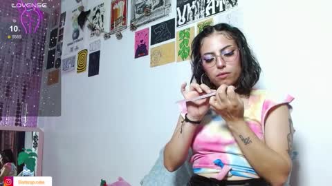 Zara Flores online show from January 9, 2025, 9:37 pm