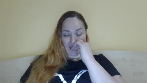 Snapshot of zara_red chatting on May 12, 2026, 9:28 am Kate. if im not here im here foxy red333 online show from May 12, 2026, 9:28 am
