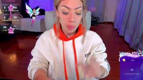 Snapshot of zara_wolf chatting on February 3, 2026, 10:53 am ZARAPVT IS OPEN online show from February 3, 2026, 10:53 am