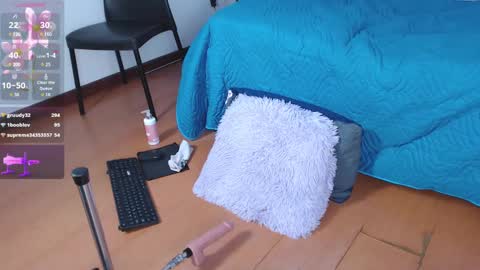 zaradames_ online show from December 3, 2024, 10:28 am