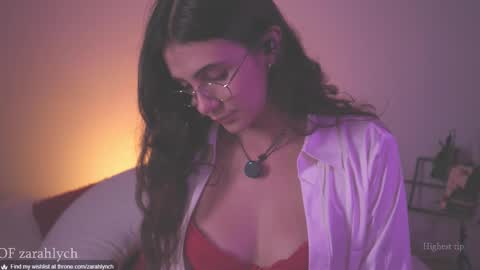 Miss Lynch   Next show  2911 online show from September 28, 2025, 1:00 am