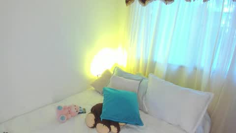 Snapshot of zaraparkers chatting on March 19, 2026, 6:56 pm online show from March 19, 2026, 6:56 pm