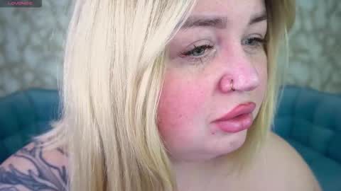 Lola online show from March 17, 2026, 10:13 pm