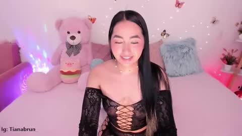 Zara online show from December 23, 2025, 10:13 am