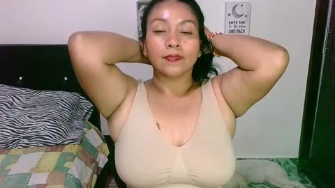 Snapshot of zaray_45bella chatting on September 13, 2025, 12:10 am zaray online show from September 13, 2025, 12:10 am