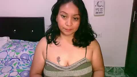 Snapshot of zaray_45bella chatting on October 23, 2025, 10:41 pm zaray online show from October 23, 2025, 10:41 pm